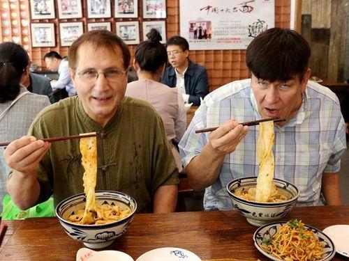 老秦吃瓜,揭秘娱乐圈幕后故事