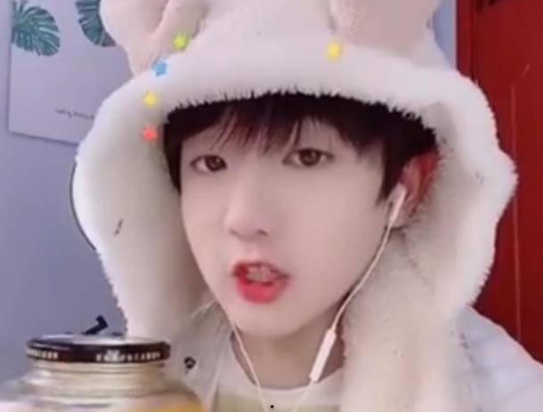 小逸吃瓜,揭秘娱乐圈那些不为人知的幕后故事