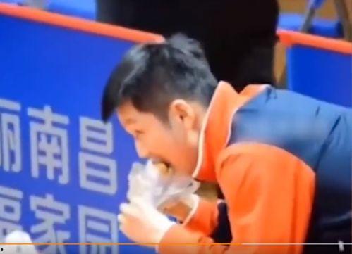 小胖樊振东吃瓜,揭秘乒乓球界的热辣话题”